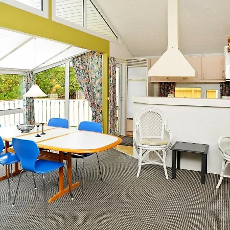 8 Person In Humble-by Traum * Nordenbro Vesteregn