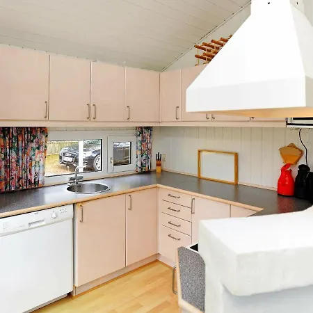 8 Person In Humble-by Traum * Nordenbro Vesteregn