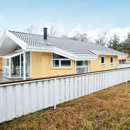 8 Person In Humble-by Traum *